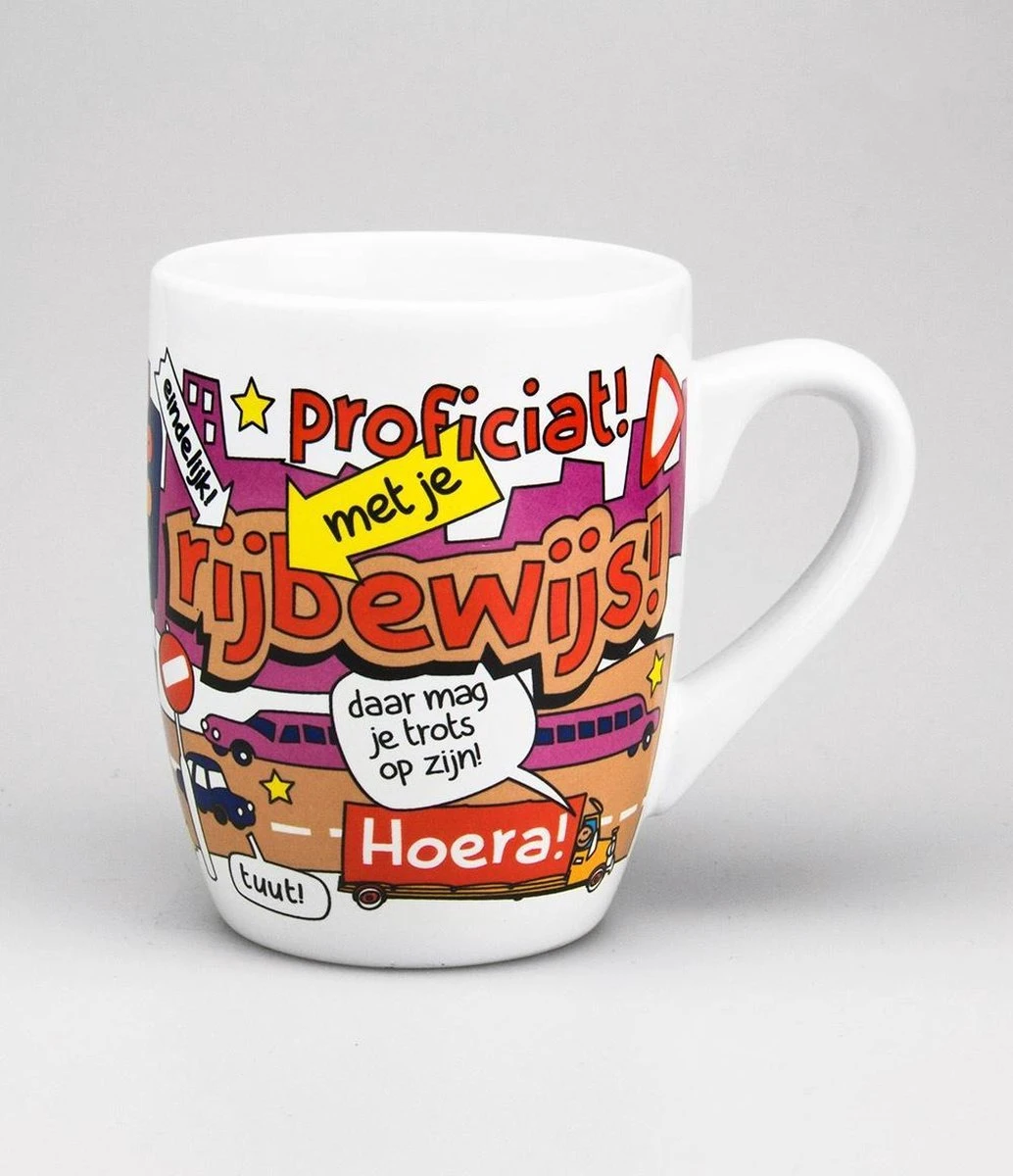 Paper Dreams Mok Cartoon-stijl Rijbewijs Keramiek 325ml Rood/wit 10 Paper Dreams Mok Cartoon-stijl Rijbewijs Keramiek 325ml Rood/wit - Afbeelding 8