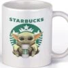 Mok Bedrukt Met Baby Yoda | Starbucks | Koffiebeker | Starwars Beker | Cadeau Voor Hem | Man | Haar | Vrouw 2 Mok Bedrukt Met Baby Yoda | Starbucks | Koffiebeker | Starwars Beker | Cadeau Voor Hem | Man | Haar | Vrouw -Merkloos Winkel 1200x1002 2