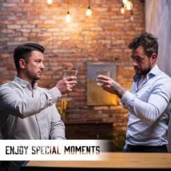 Whisiskey Luxe Whiskey Rocks Set - Whiskey Stones - 6 Stuks - IJstang - Herbruikbare IJsblokjes - Graniet Whiskey Stenen Voor Glazen - Accessoires - IJklontjes Steen - Drank Koeler - Cadeau Voor Man & Vrouw -Merkloos Winkel 1200x1200 1344