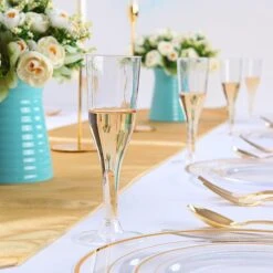 Champagneglazen - 30 Stuk(s) - 135ml - Chique - Plastic - Glazen - Transparant - Kunststof - Kerst Servies 12 Champagneglazen - 30 Stuk(s) - 135ml - Chique - Plastic - Glazen - Transparant - Kunststof - Kerst Servies -Merkloos Winkel 1200x1200 1599