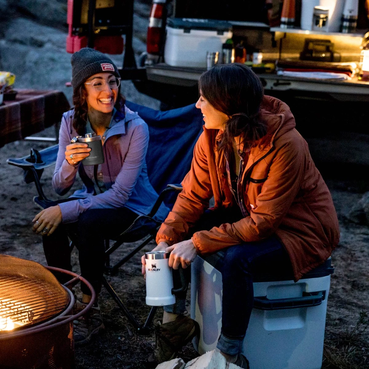 Stanley The Big Grip Beer Stein 0,7L - Beker - Hammertone Green 6 Stanley The Big Grip Beer Stein 0,7L - Beker - Hammertone Green - Afbeelding 4