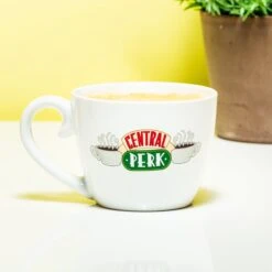 Friends Central Perk Cappuccino Mok -Merkloos Winkel 1200x1200 2041