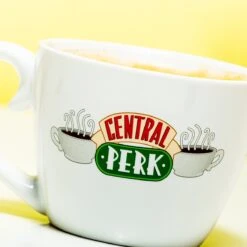 Friends Central Perk Cappuccino Mok -Merkloos Winkel 1200x1200 2042