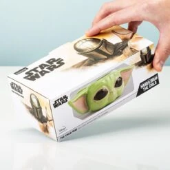 Paladone - Disney Star Wars Menalorian Baby Yoda 3D Mok -Merkloos Winkel 1200x1200 2215