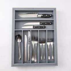 Merkloos Decopatent® Uitschuifbaar Bestekbak - Besteklade - 7 Vaks -> Uitschuifbaar Naar 9 Vakken - Bestekbakken Organizer - Bamboe - Grijs 15 Merkloos Decopatent® Uitschuifbaar Bestekbak - Besteklade - 7 Vaks -> Uitschuifbaar Naar 9 Vakken - Bestekbakken Organizer - Bamboe - Grijs -Merkloos Winkel 1200x1200 577