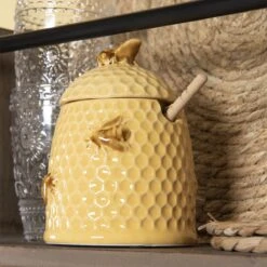 Clayre & Eef Honingpot Met Lepel Ø 11x14 Cm Geel Keramiek Rond Bijen Voorraadpot Deksel Bewaarpot Opbergpot -Merkloos Winkel 1200x1200 864