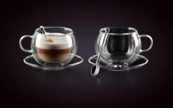 Affekdesign - Dubbelwandige Glazen Met Schotel & Lepel - 250 Ml - Set Van 2 - Koffieglazen - Theeglas - Cappuccino Glazen - Latte Macchiato Glazen - Glas
