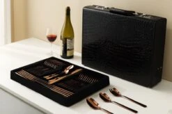 Swiss Pro+ Bestekset In Koffer-72 Delig-12 Persoons-Zwitsers Kwaliteit-Complete Set-100% Roestvrijstaal-Rose Gold 24k-Rose Goud 24K 40 Swiss Pro+ Bestekset In Koffer-72 Delig-12 Persoons-Zwitsers Kwaliteit-Complete Set-100% Roestvrijstaal-Rose Gold 24k-Rose Goud 24K -Merkloos Winkel 1200x799 32