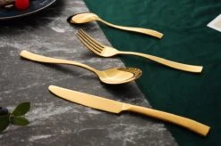 Bestekset - Bestek Goud -24 Delig-Zwitsers Kwaliteit-Complete Set-100% Roestvrijstaal-Gold 24k-Goud 24K 16 Bestekset - Bestek Goud -24 Delig-Zwitsers Kwaliteit-Complete Set-100% Roestvrijstaal-Gold 24k-Goud 24K -Merkloos Winkel 1200x799 7