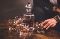 VDN Edam Whiskey Glazen Set Handgeblazen - 4 Whiskeyglazen – Tumbler - Loodvrij Kristal Glas -Merkloos Winkel 1200x799 88