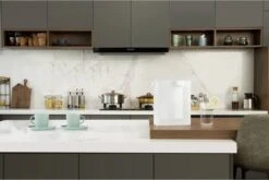 Philips Water Instant Water Filter - 3 L Inhoud, 1 L/min Snelle Doorstroming, Oplaadbaar Via USB-C -Merkloos Winkel 1200x802