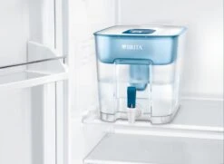 BRITA - Waterfilterkan - Flow Cool - Blauw - 8,2L + 12 Pack MAXTRA+ Waterfilterpatronen - Voordeelverpakking -Merkloos Winkel 1200x877