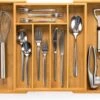 Budu Uitschuifbare Bamboe Bestekbak #33,5 (33,5 Cm Diep) - Bestekcassette Hout - Besteklade - 33,5 X 28 - 45 Cm - 5/7 Vakken 2 Budu Uitschuifbare Bamboe Bestekbak #33,5 (33,5 Cm Diep) - Bestekcassette Hout - Besteklade - 33,5 X 28 - 45 Cm - 5/7 Vakken -Merkloos Winkel 1200x952 1