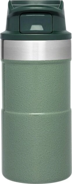 Stanley The Trigger-Action Travel Mug 0,25L - Thermosfles - Hammertone Green -Merkloos Winkel 471x1200 3