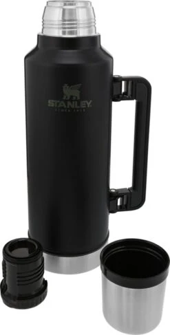 Stanley The Legendary Classic Bottle 1,90L - Thermosfles - Hammertone Green -Merkloos Winkel 609x1200