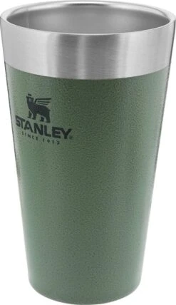Stanley The Stacking Beer Pint 0,47l - Beker - Hammertone Green -Merkloos Winkel 692x1200 1