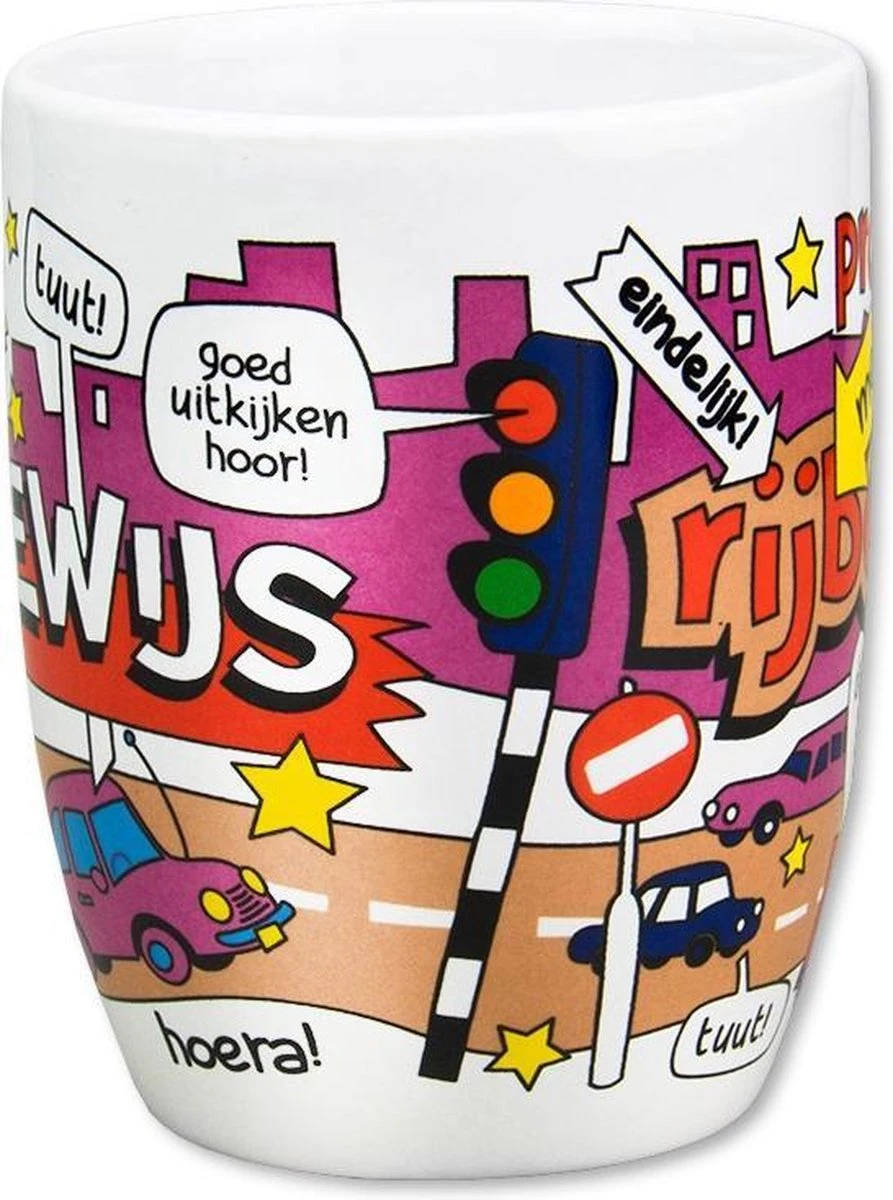 Paper Dreams Mok Cartoon-stijl Rijbewijs Keramiek 325ml Rood/wit 5 Paper Dreams Mok Cartoon-stijl Rijbewijs Keramiek 325ml Rood/wit - Afbeelding 3